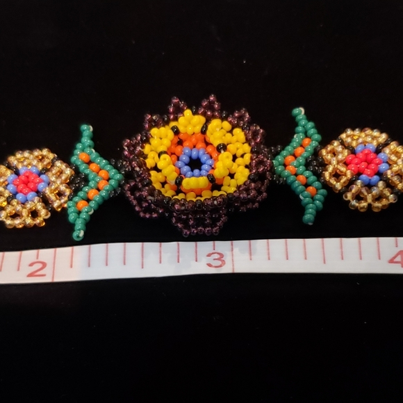 Beaded Bracelet - Picture 5 of 7